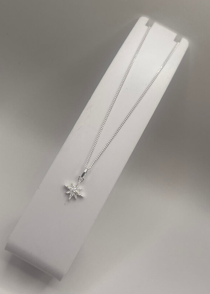 NEW Sterling silver necklace with North Star