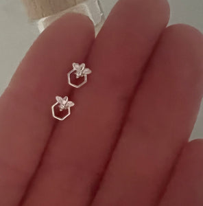 Honeycomb bee stud earrings