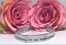 Personalised curve bracelet