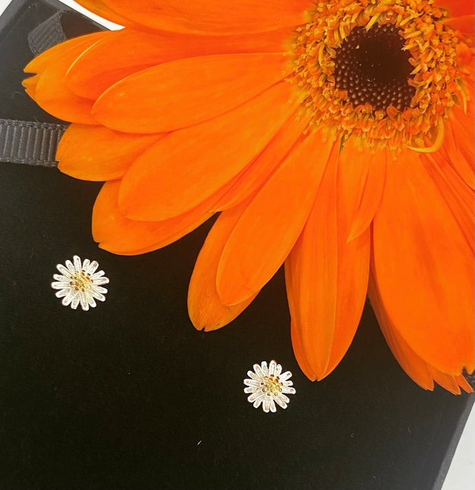 Sterling Silver Daisy Stud Earrings