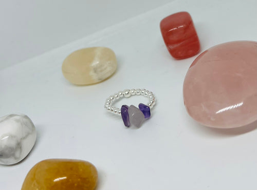Sterling Silver and Amethyst Gemstone Chip Ring