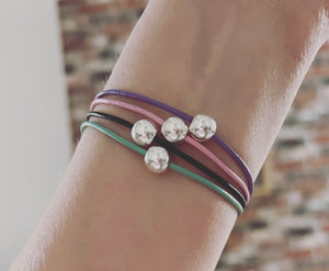 Leather surf ball bracelet in black